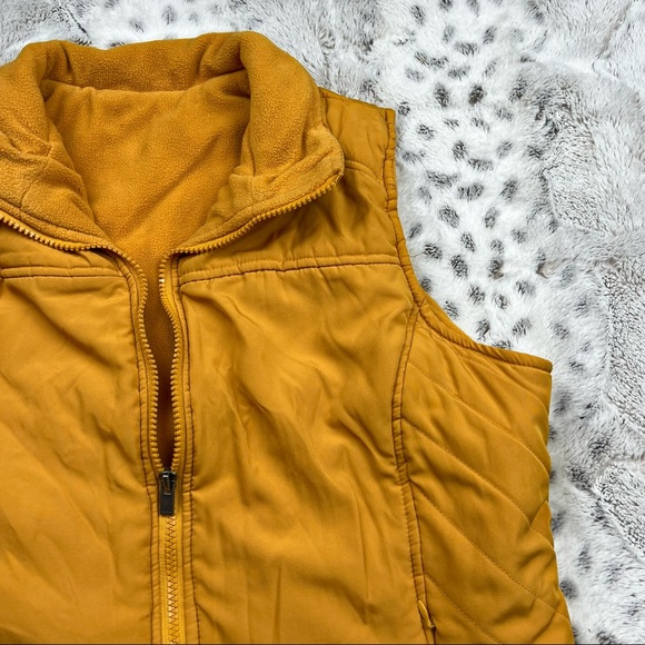 IZOD Mustard Yellow Vest - Size Large - Picture 3 of 5